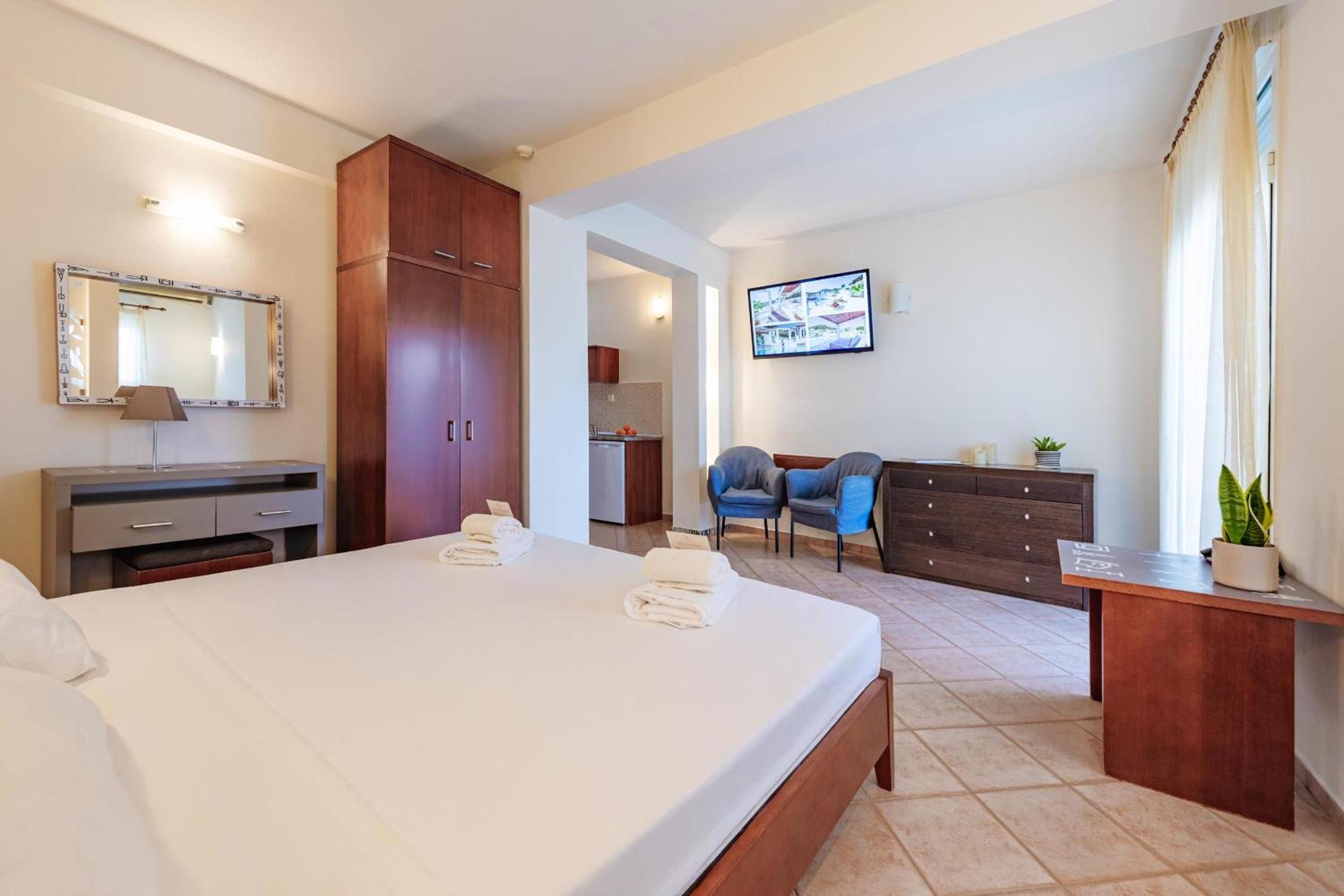 חניוטי Ampelia Hotel Kassandra מראה חיצוני תמונה