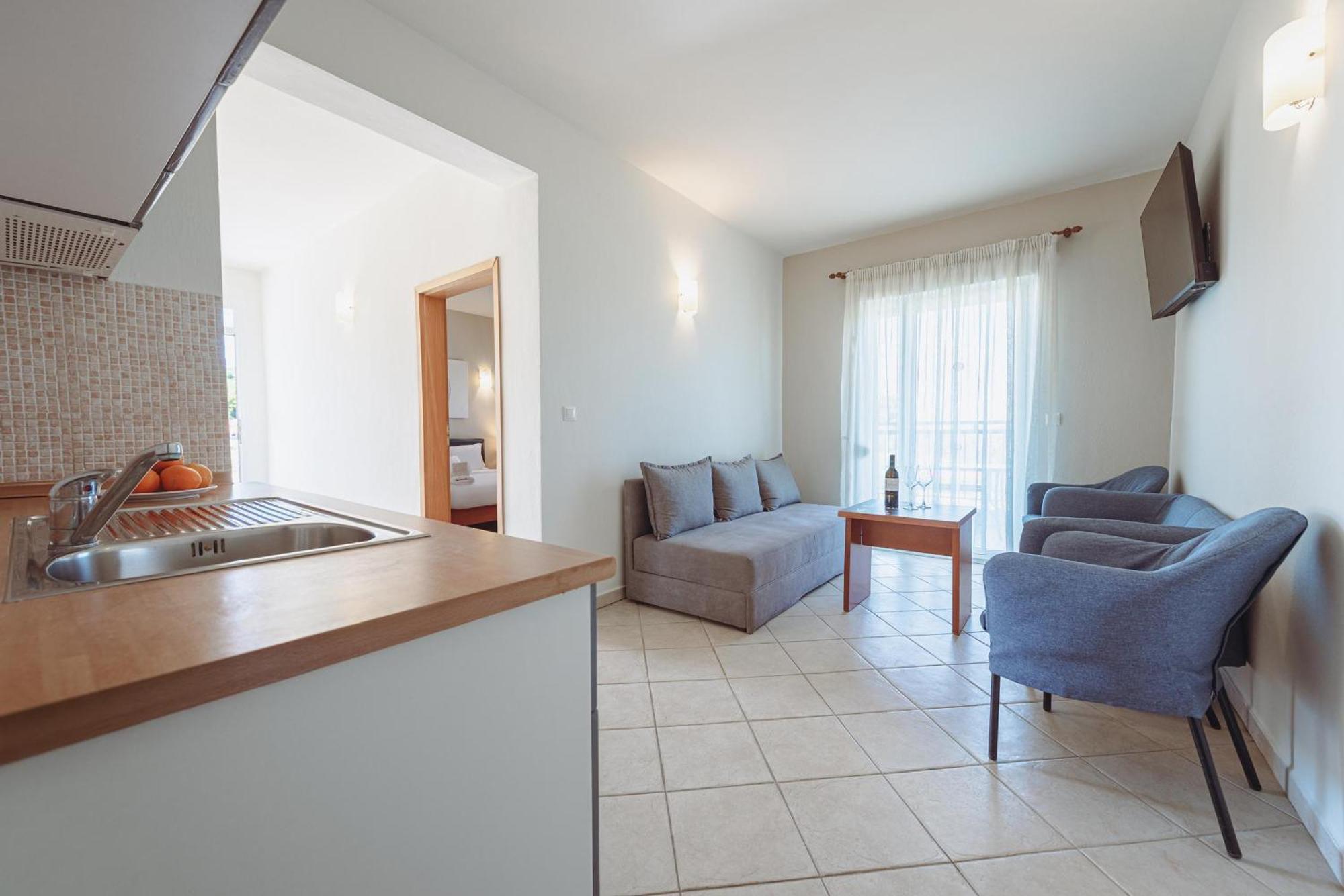 חניוטי Ampelia Hotel Kassandra מראה חיצוני תמונה