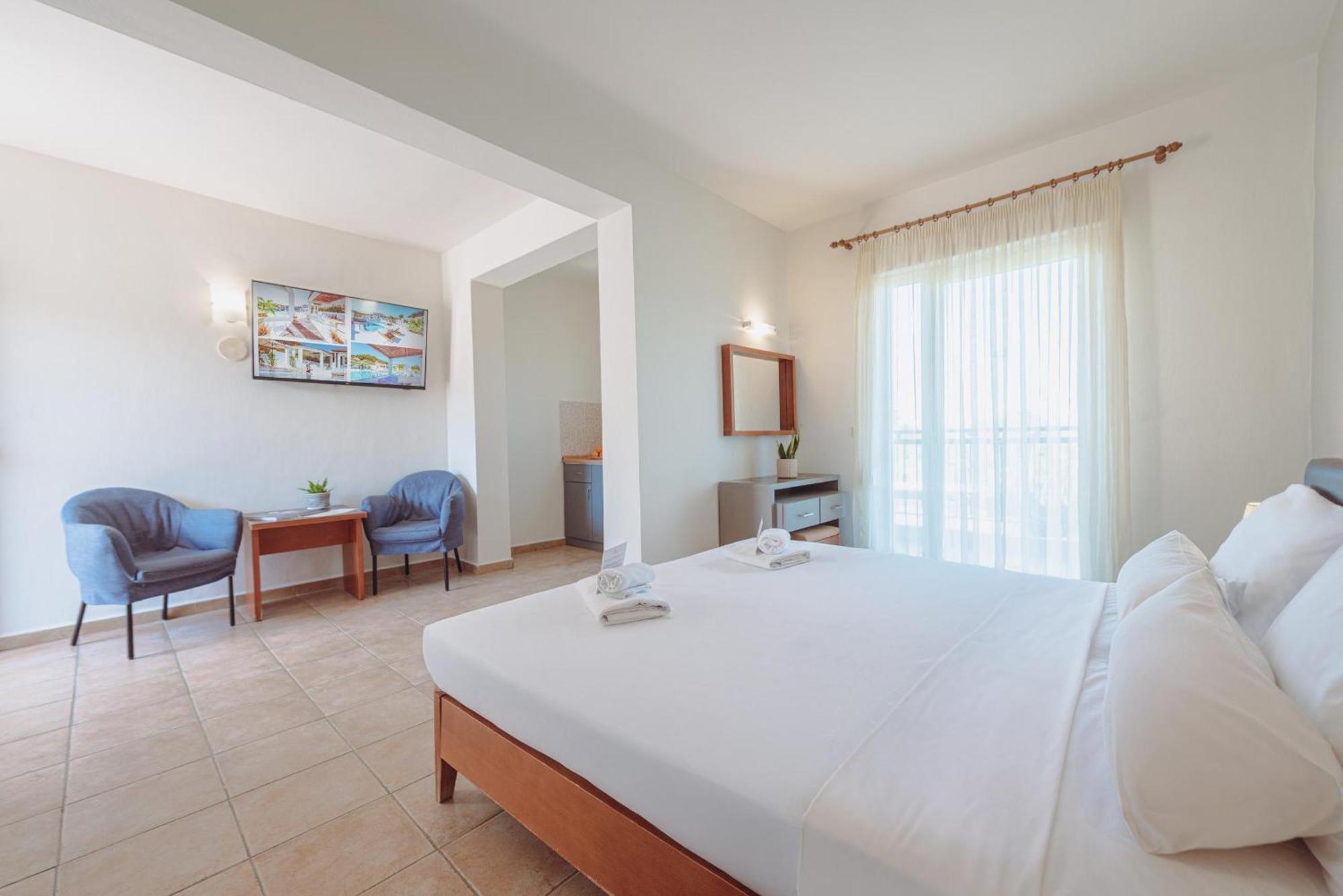 חניוטי Ampelia Hotel Kassandra מראה חיצוני תמונה